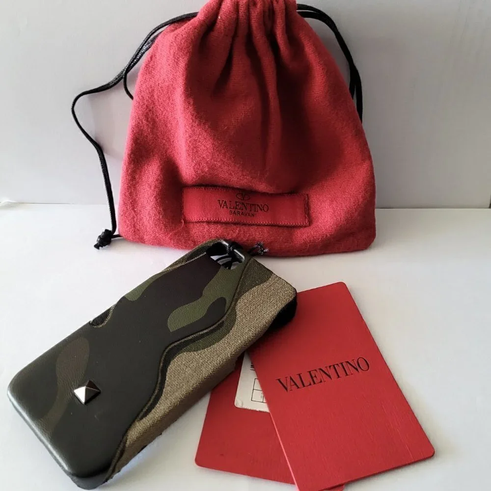NWT VALENTINO iPhone 5/5s Leather Suede Stud Metal Accent Camo Print Hard Case